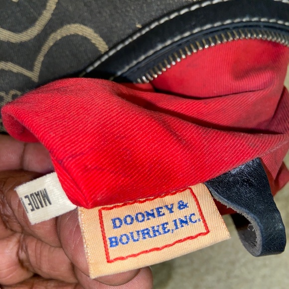 Dooney & Bourke purse - Picture 11 of 12